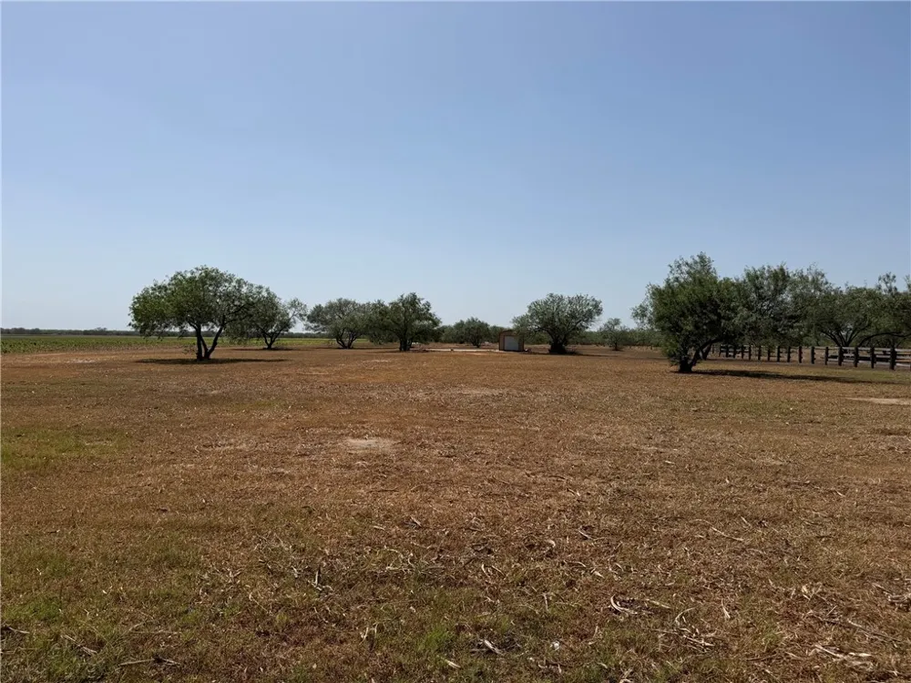 664 Fm 625 Alice, TX 78332