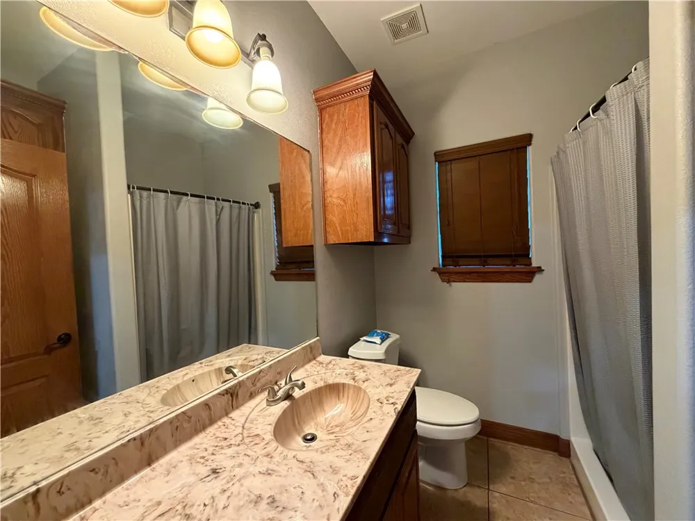664 Fm 625 Alice, TX 78332
