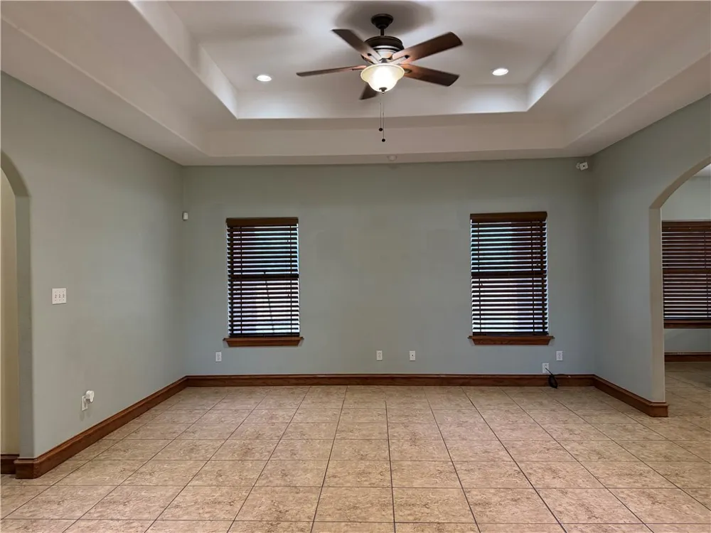 664 Fm 625 Alice, TX 78332