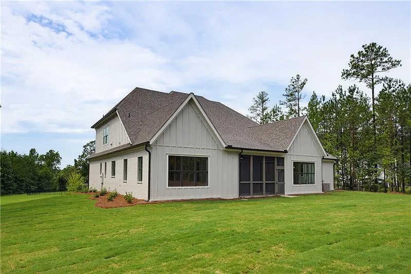 74 Green Terrace Newnan, GA 30265
