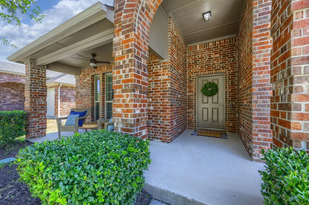 2536 Shooting Star Drive McKinney, TX 75071