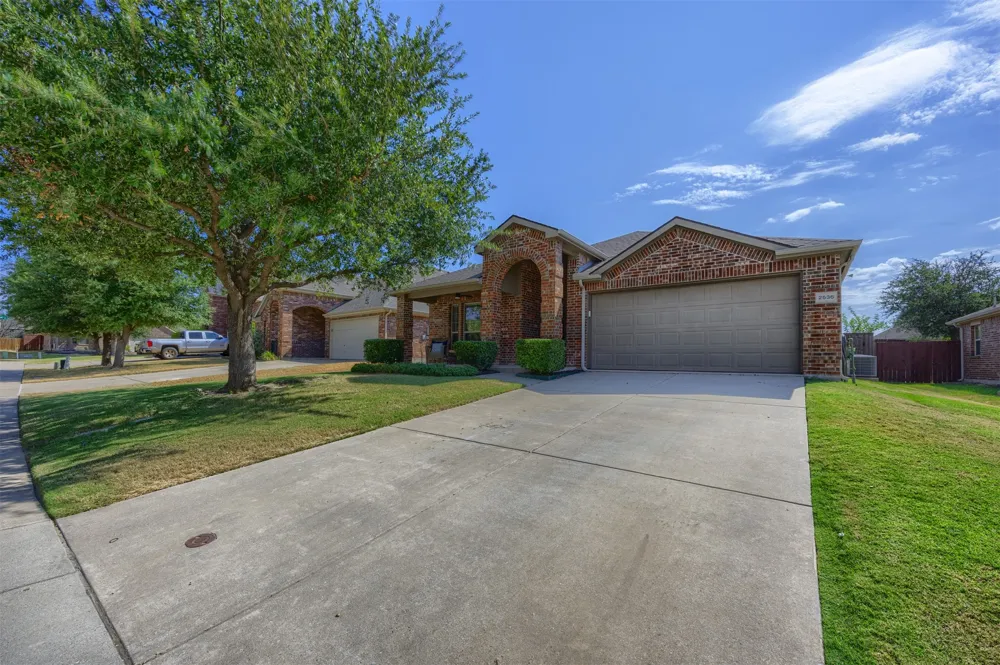 2536 Shooting Star Drive McKinney, TX 75071