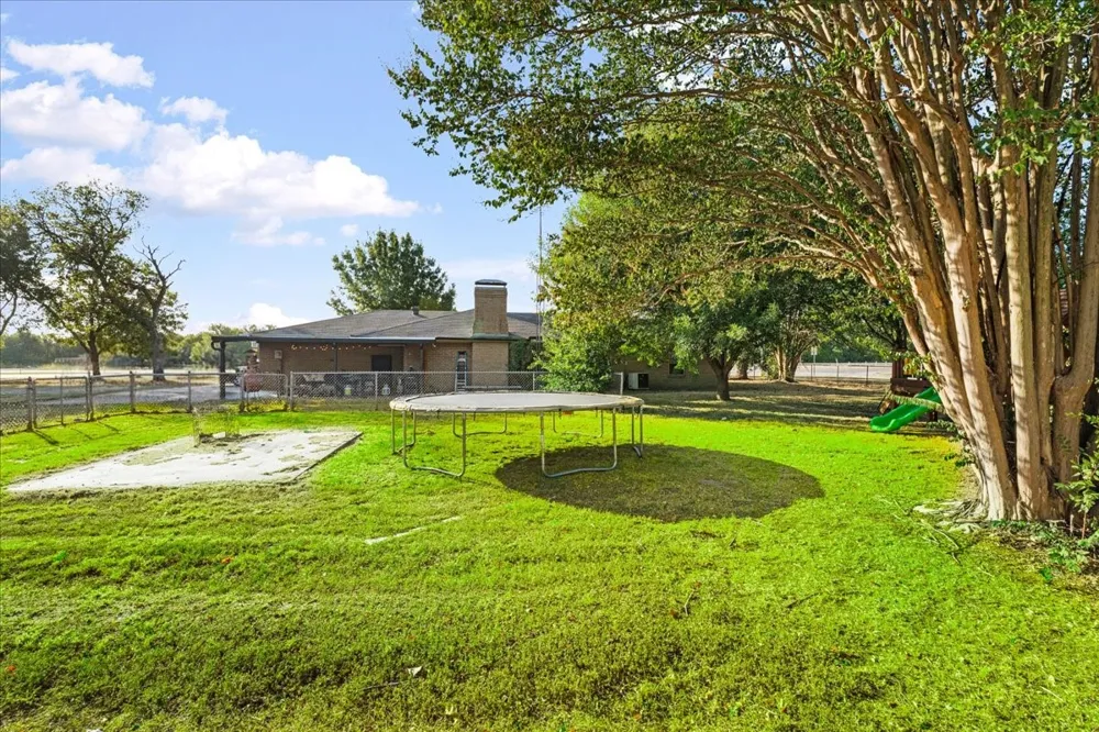 13096 W Highway 31 Purdon, TX 76679