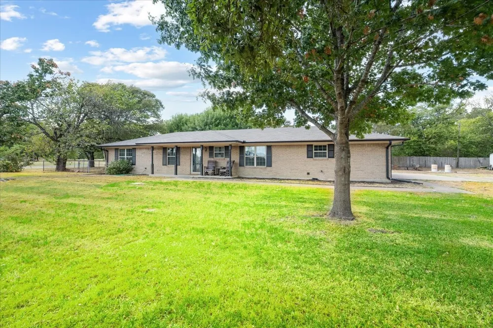 13096 W Highway 31 Purdon, TX 76679