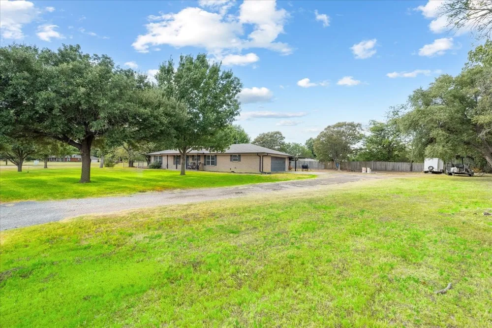 13096 W Highway 31 Purdon, TX 76679