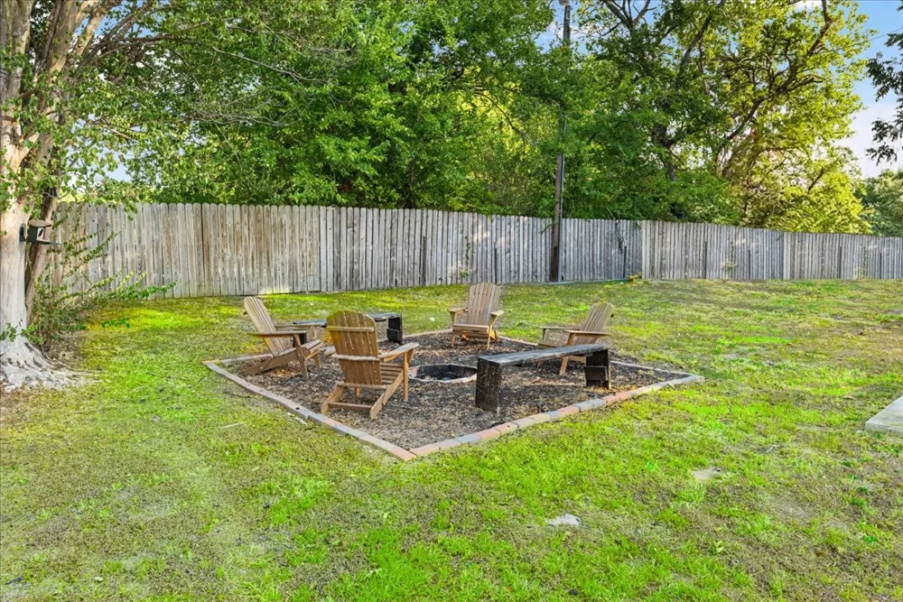 13096 W Highway 31 Purdon, TX 76679