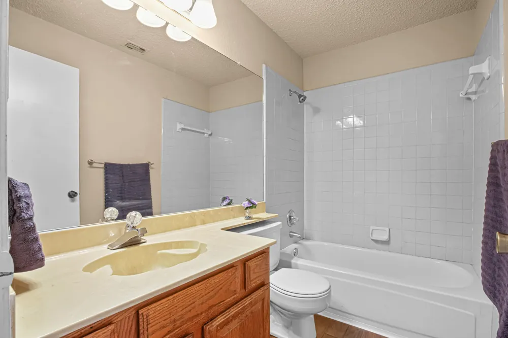 2134 Reverchon Drive Arlington, TX 76017