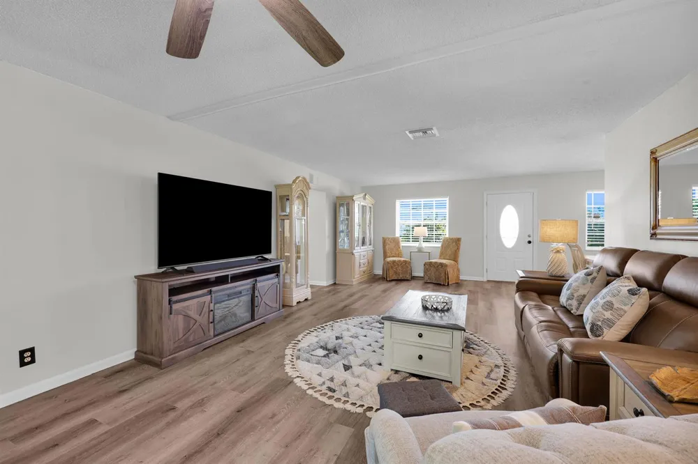 9791 SE Little Club Way Jupiter, FL 33469