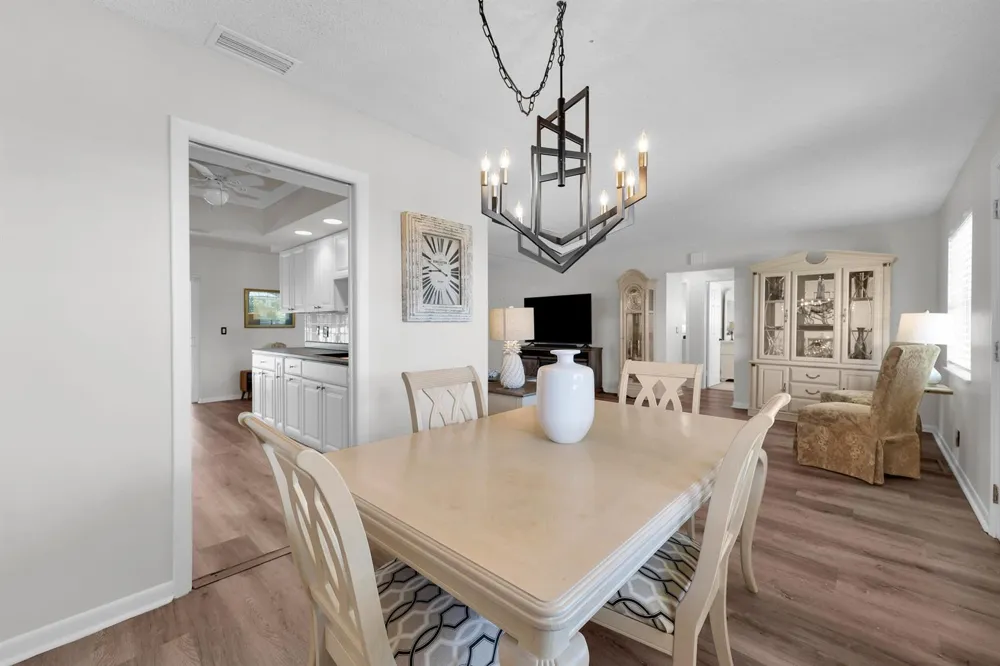 9791 SE Little Club Way Jupiter, FL 33469