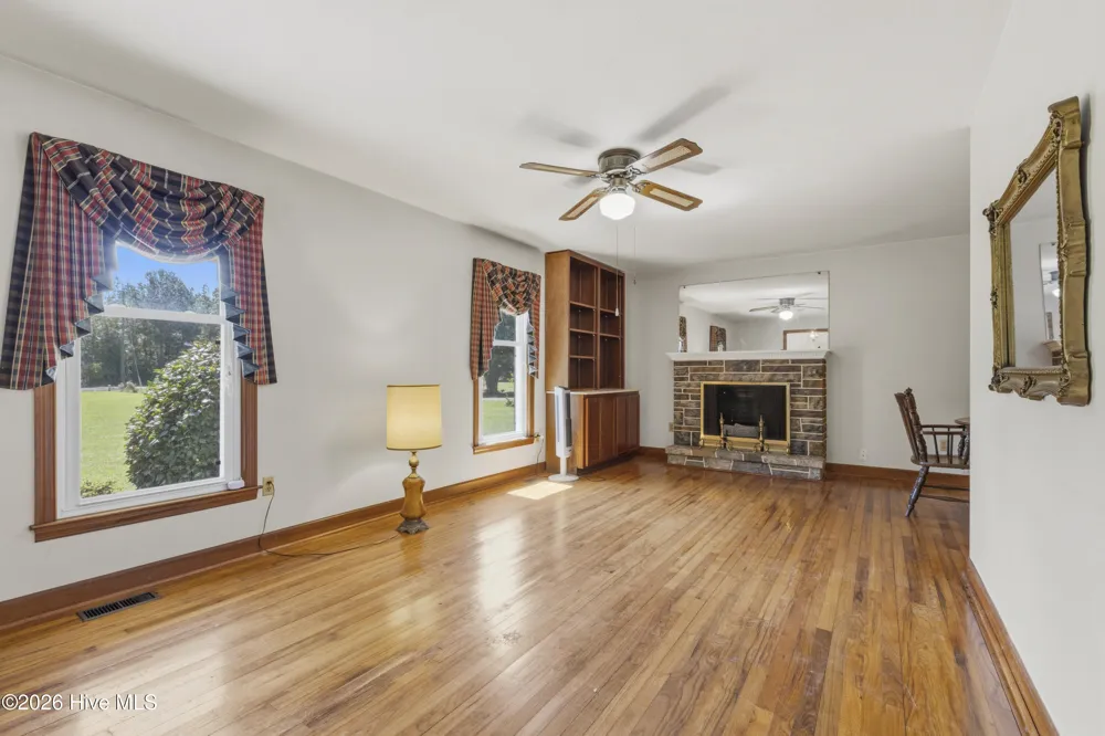 6947 Beaver Dam Road Stedman, NC 28391