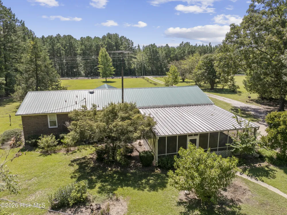 6947 Beaver Dam Road Stedman, NC 28391
