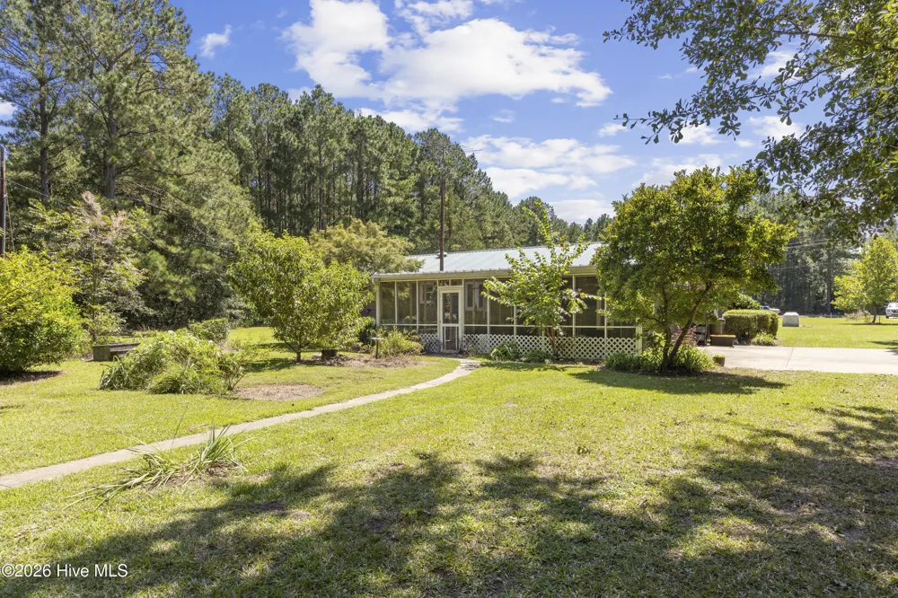 6947 Beaver Dam Road Stedman, NC 28391