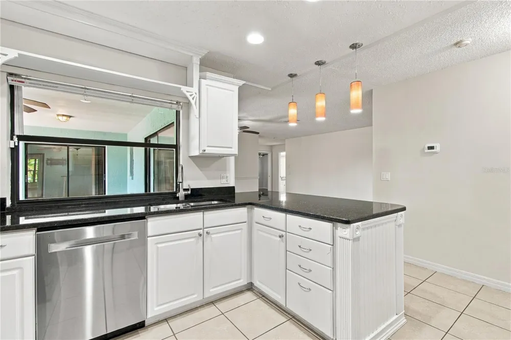 1507 POINSETTIA AVENUE Tarpon Springs, FL 34689
