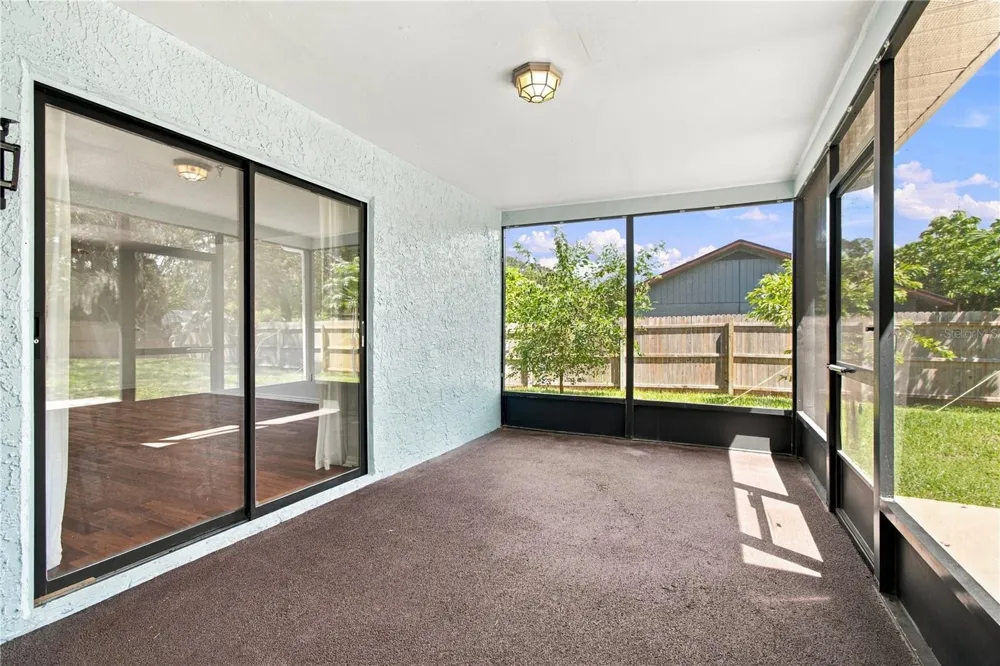 1507 POINSETTIA AVENUE Tarpon Springs, FL 34689