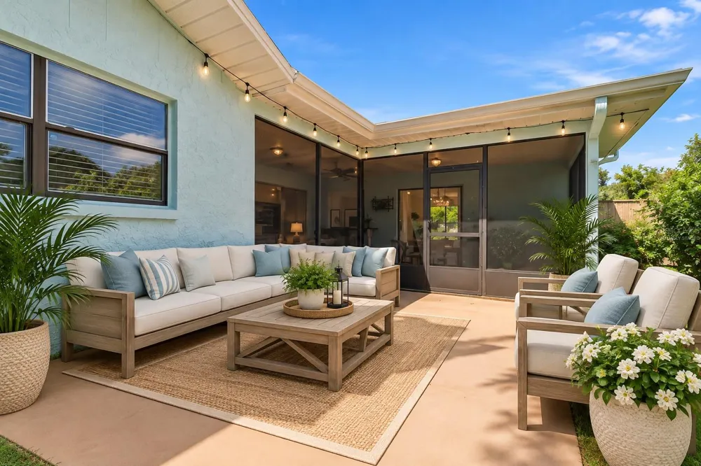 1507 POINSETTIA AVENUE Tarpon Springs, FL 34689