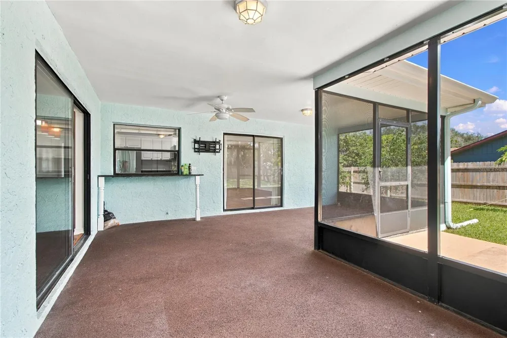 1507 POINSETTIA AVENUE Tarpon Springs, FL 34689