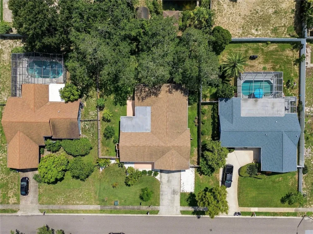 1507 POINSETTIA AVENUE Tarpon Springs, FL 34689