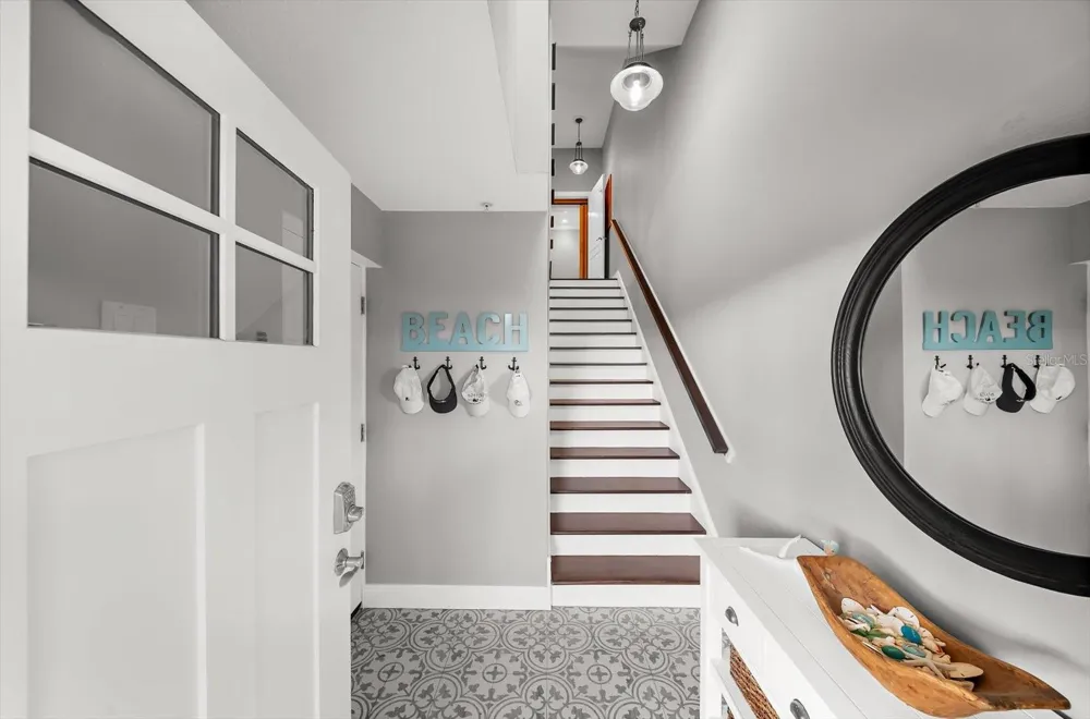 200 BRIGHTWATER DRIVE #8 Clearwater Beach, FL 33767