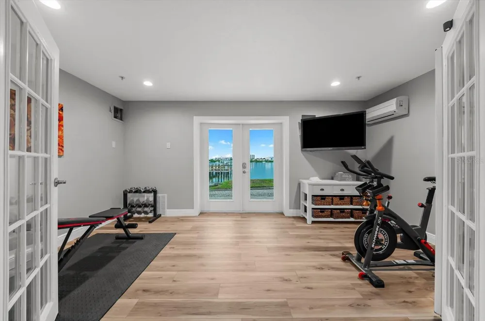 200 BRIGHTWATER DRIVE #8 Clearwater Beach, FL 33767