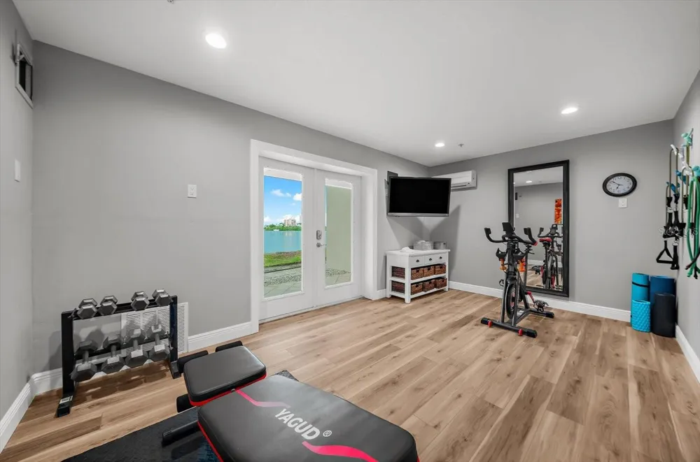 200 BRIGHTWATER DRIVE #8 Clearwater Beach, FL 33767