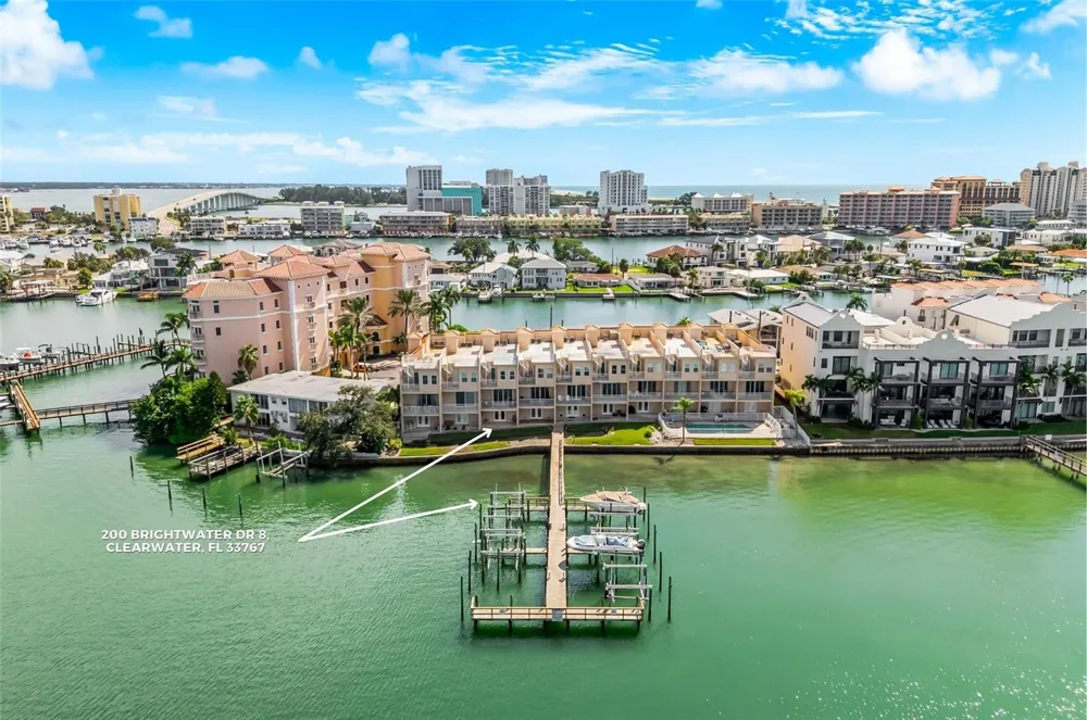 200 BRIGHTWATER DRIVE #8 Clearwater Beach, FL 33767