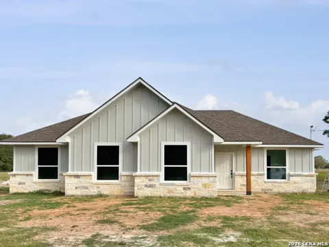 189 CAMPBELL DR