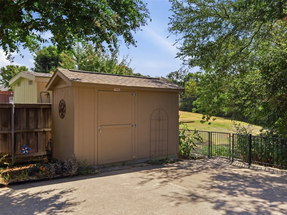 1408 Berne Lane Lewisville, TX 75067