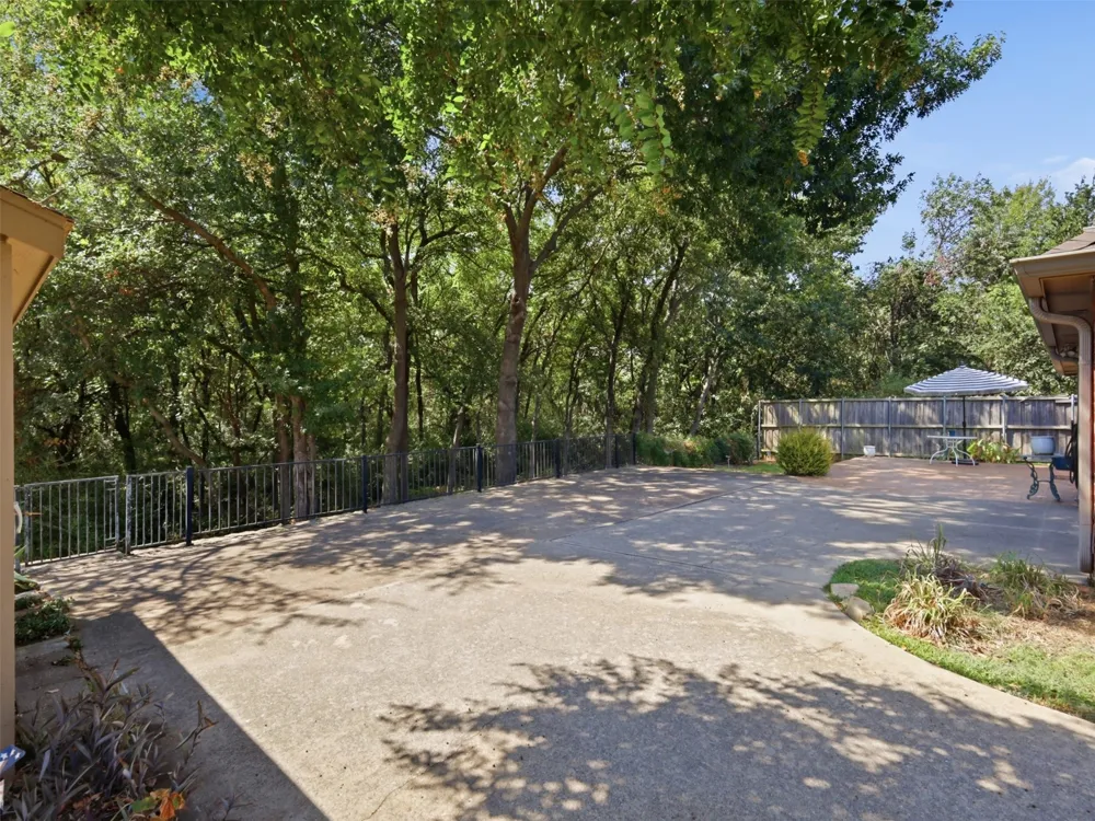 1408 Berne Lane Lewisville, TX 75067