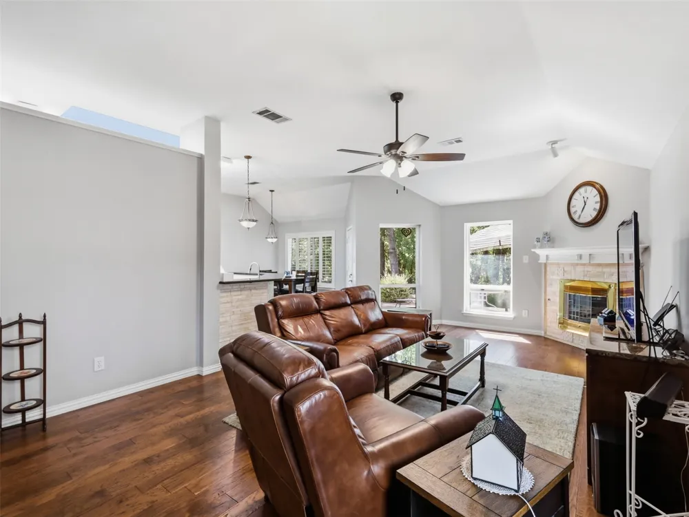 1408 Berne Lane Lewisville, TX 75067