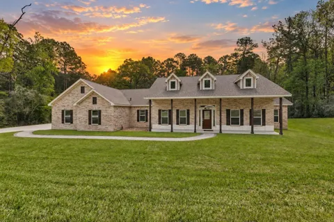 150 Sky Oak Lane