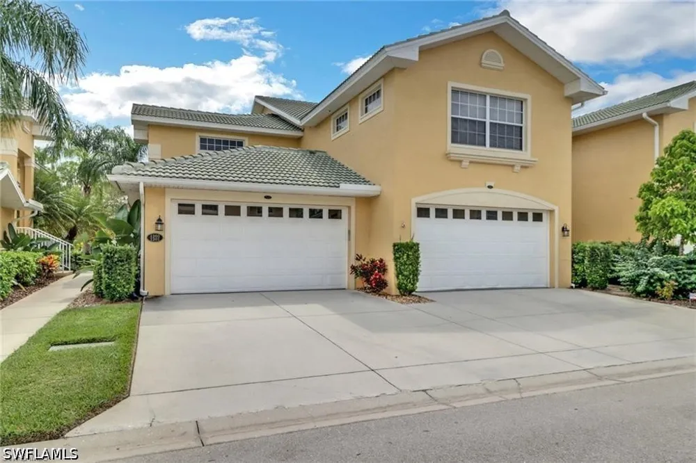 Big Acorn Circle #12-C Naples, FL 34119