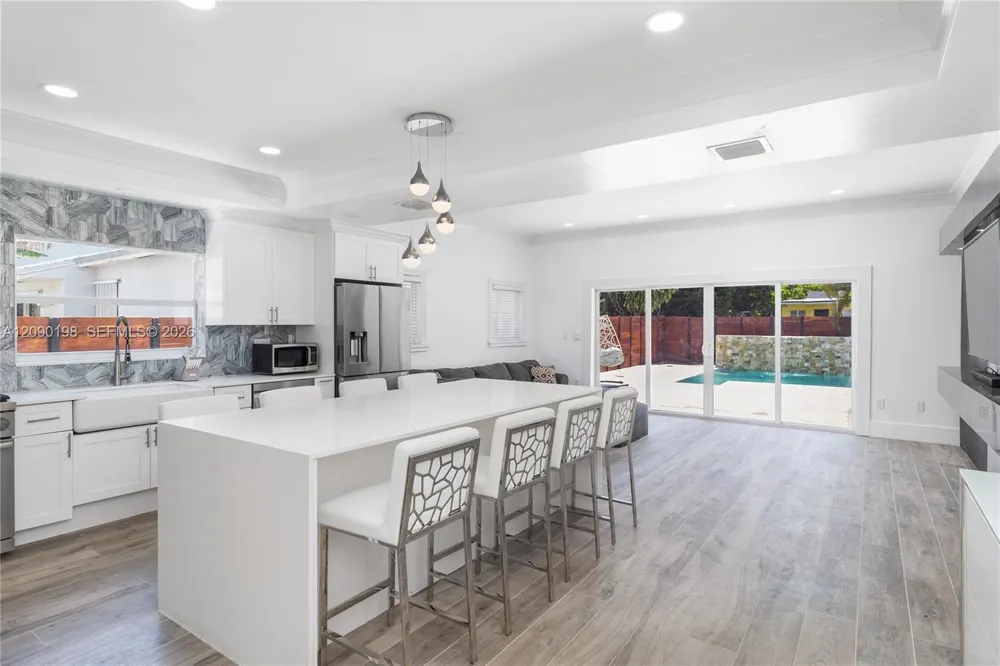 3167 Indiana St #3167 Miami, FL 33133