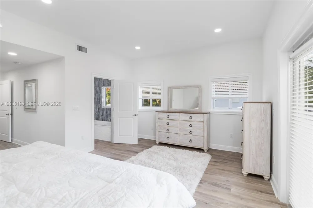 3167 Indiana St #3167 Miami, FL 33133