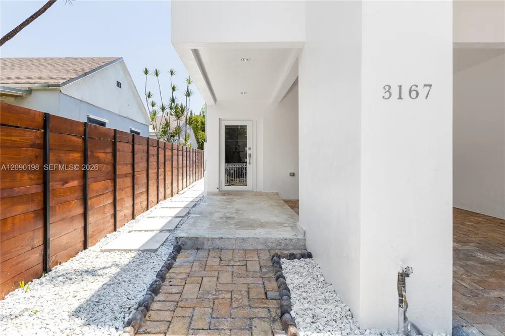 3167 Indiana St #3167 Miami, FL 33133