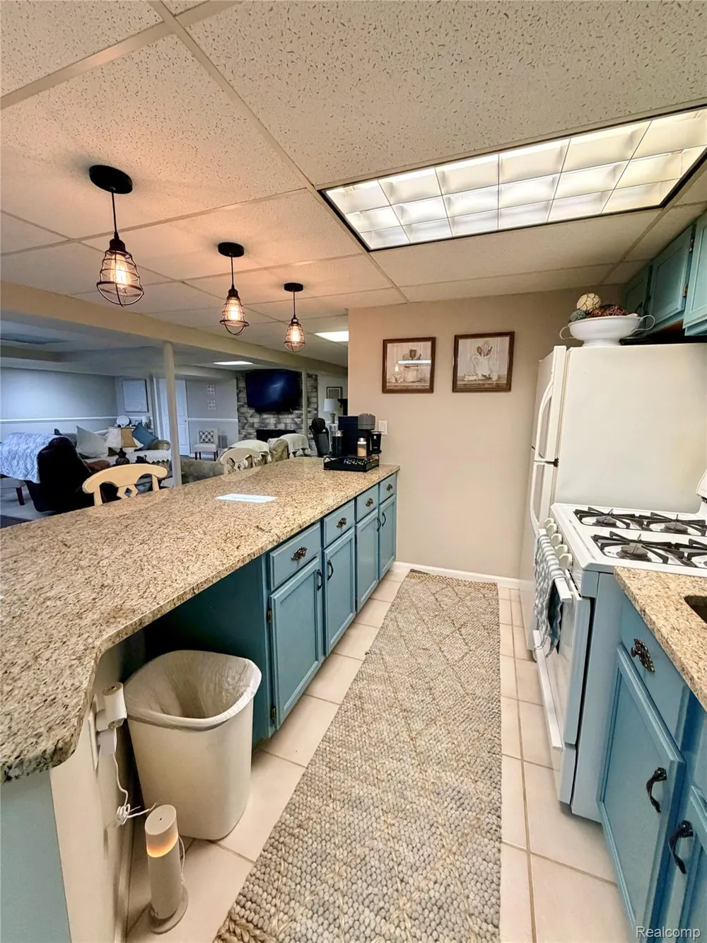 19287 Scenic Harbor Drive Macomb Township, MI 48044
