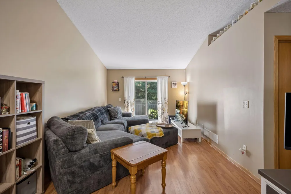 12702 3rd Avenue Zimmerman, MN 55398