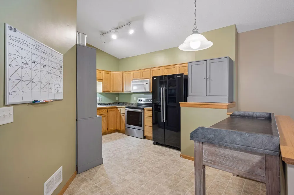 12702 3rd Avenue Zimmerman, MN 55398