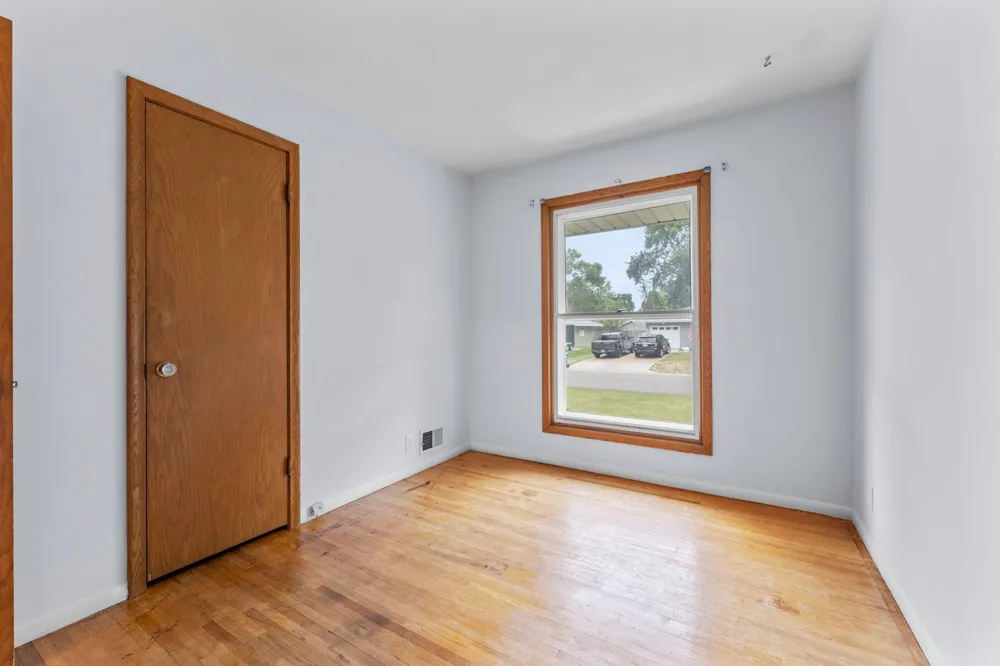 3907 Lakewood Avenue White Bear Lake, MN 55110