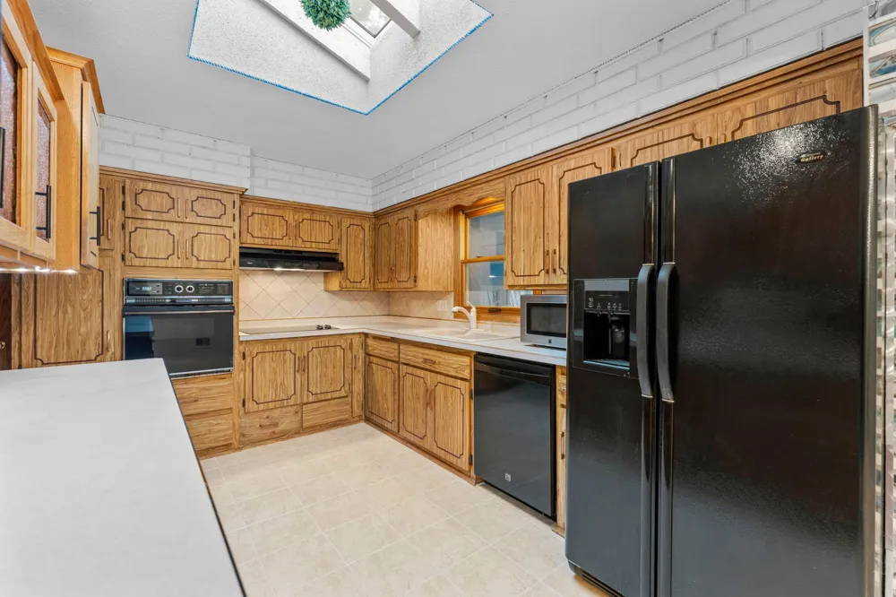 3907 Lakewood Avenue White Bear Lake, MN 55110