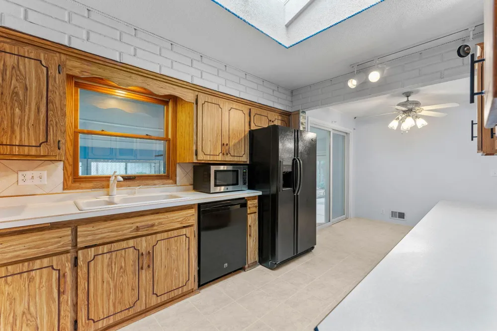 3907 Lakewood Avenue White Bear Lake, MN 55110
