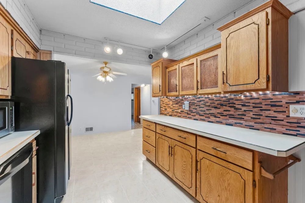 3907 Lakewood Avenue White Bear Lake, MN 55110