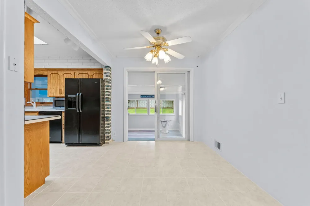 3907 Lakewood Avenue White Bear Lake, MN 55110
