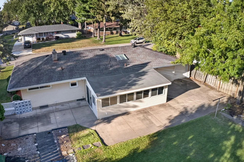 3907 Lakewood Avenue White Bear Lake, MN 55110