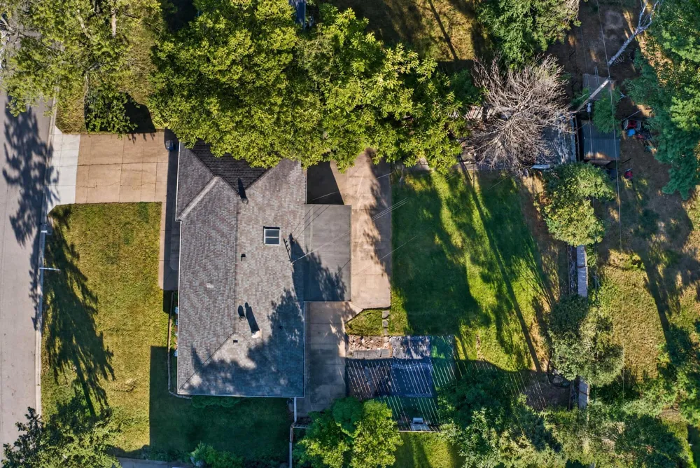 3907 Lakewood Avenue White Bear Lake, MN 55110