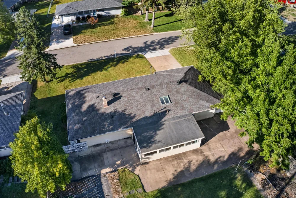 3907 Lakewood Avenue White Bear Lake, MN 55110