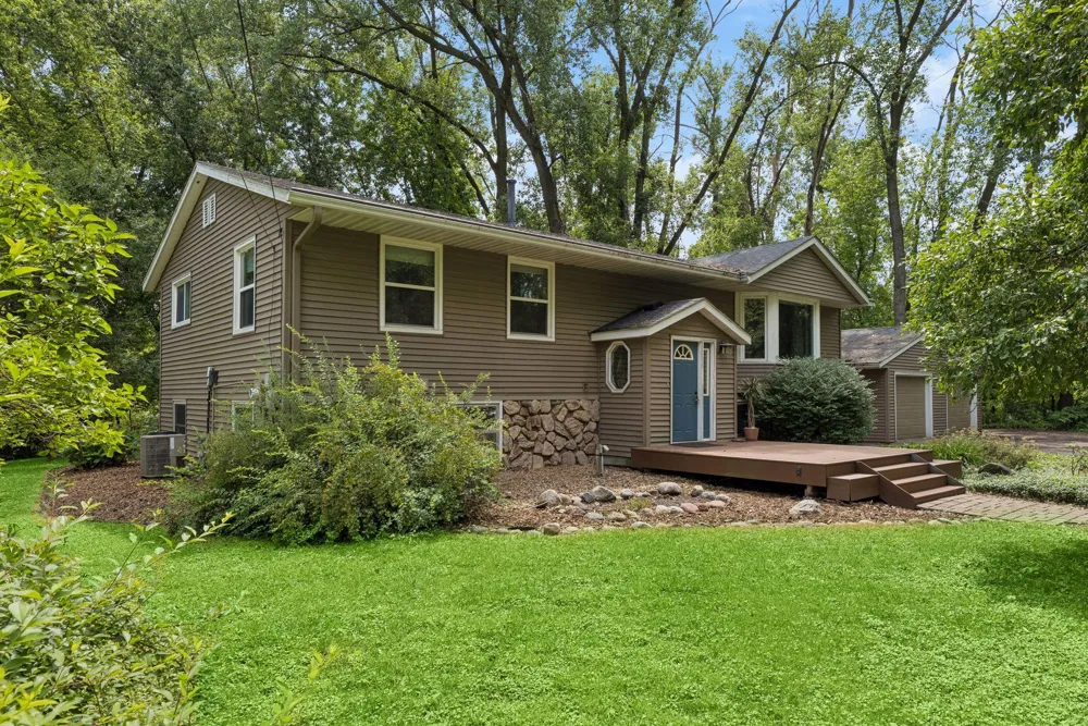 3260 Snelling Avenue Arden Hills, MN 55112