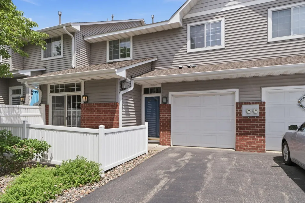 14172 Plymouth Avenue #28 Burnsville, MN 55337