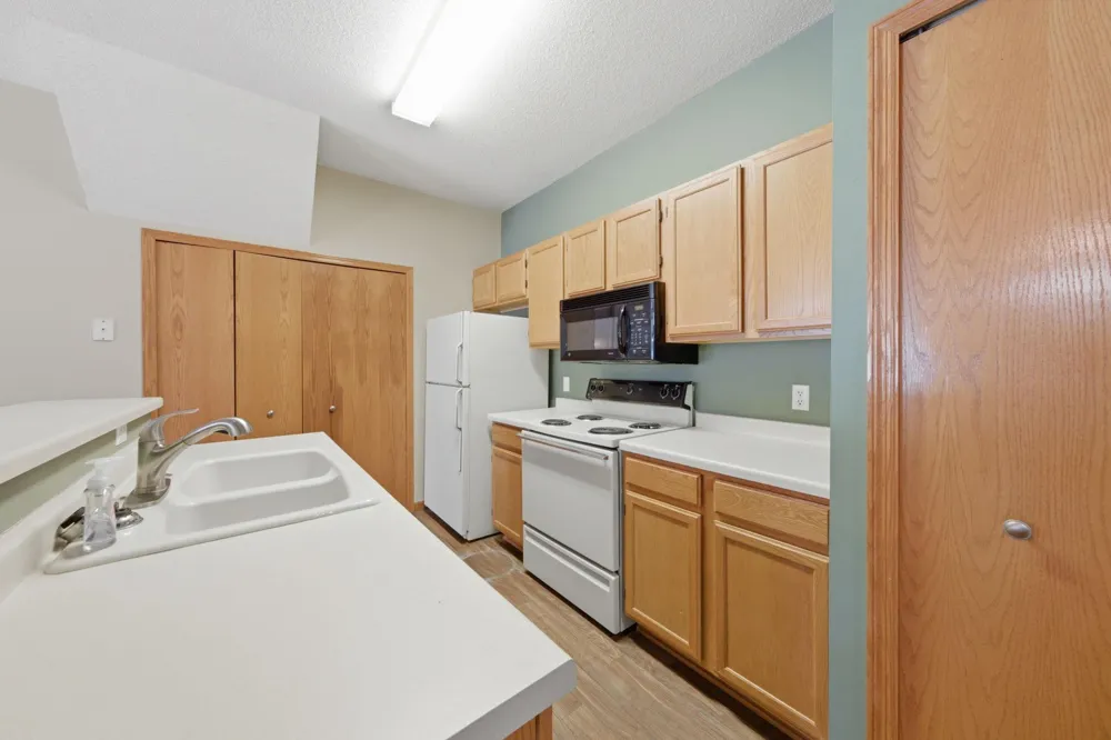 14172 Plymouth Avenue #28 Burnsville, MN 55337