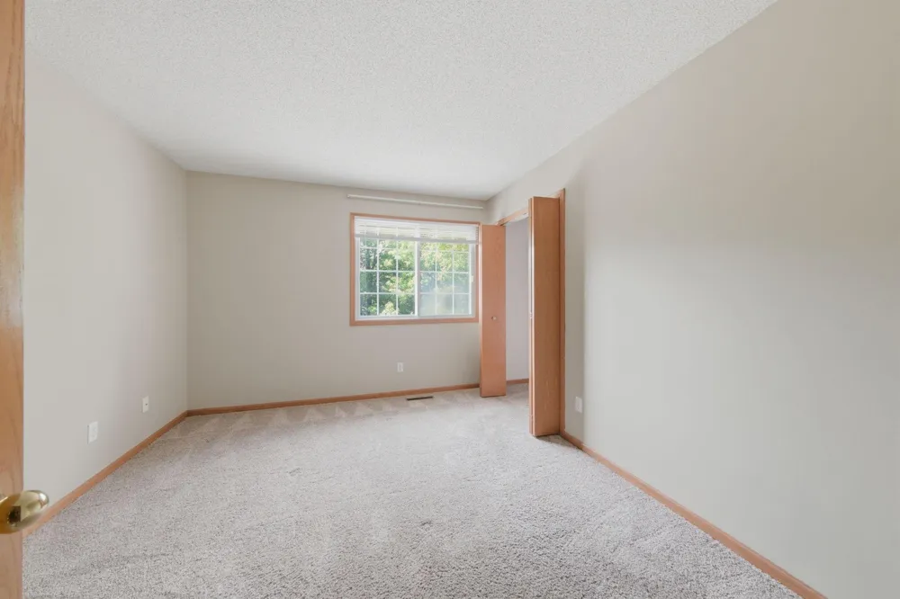 14172 Plymouth Avenue #28 Burnsville, MN 55337