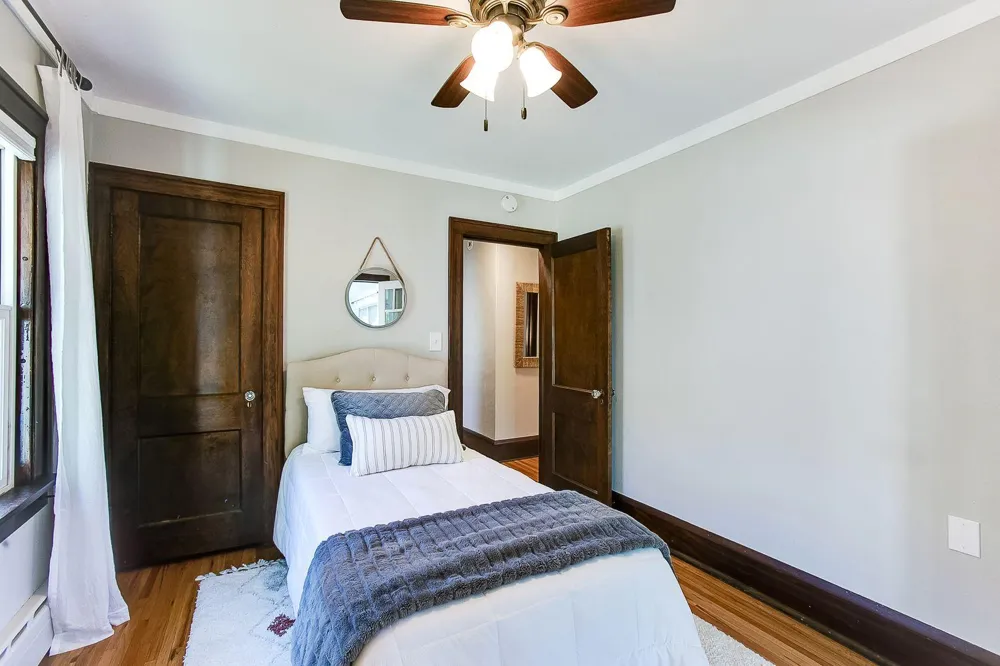 2151 Eleanor Avenue Saint Paul, MN 55116